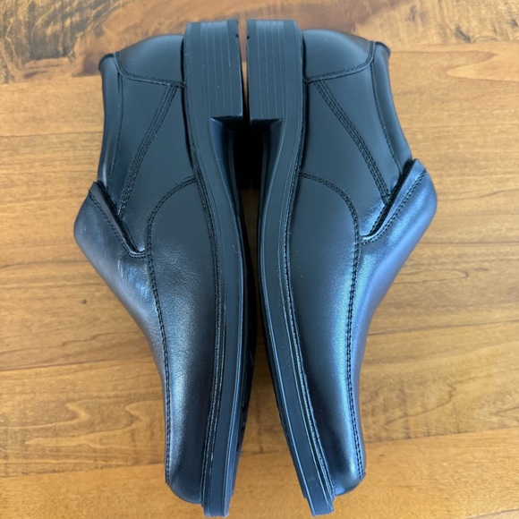 Dockers Proposal Loafers Mens Sz 8W Black Leather Slip On Dress Shoes - Picture 4 of 9